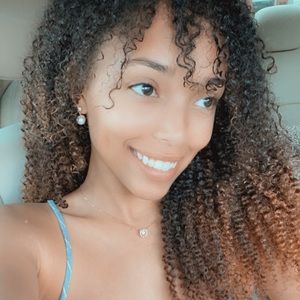 Meet your Posher, Nikki